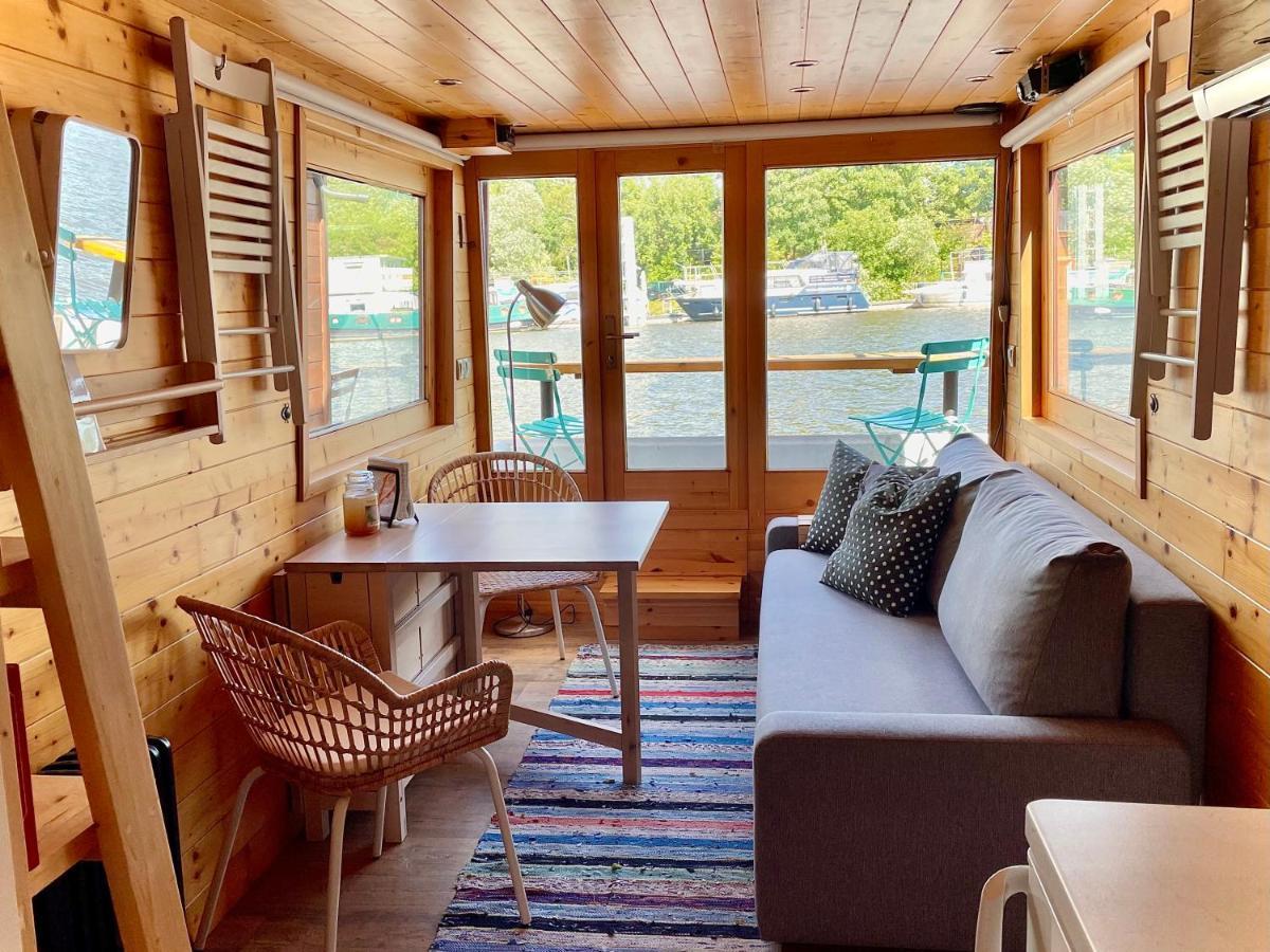 Houseboat Ginger Prague Hotell Exteriör bild
